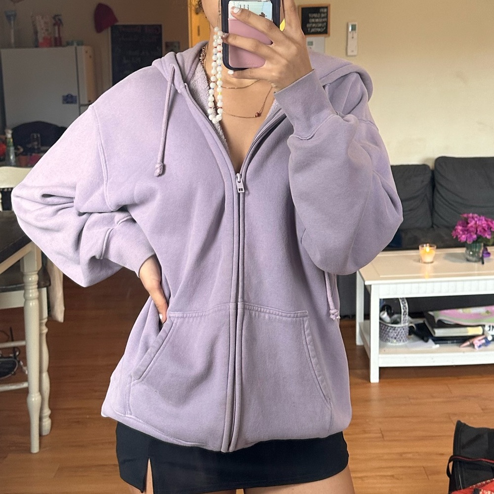 Aritzia zip up